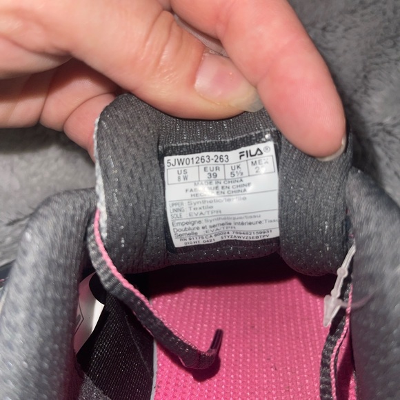 Fila sneakers women pink and grey 8 wide - Picture 6 of 6